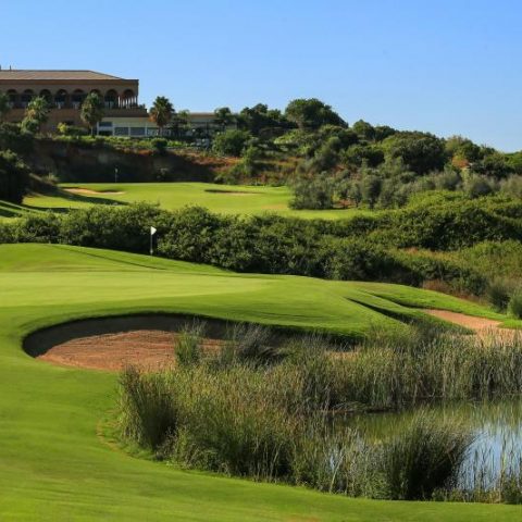 Oceanico Amendoeira Golf Resort